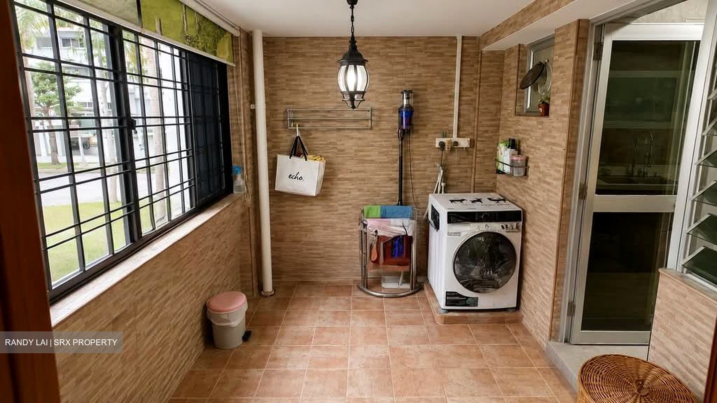 Blk 711 Pasir Ris Street 72 (Pasir Ris), HDB Executive #604181291